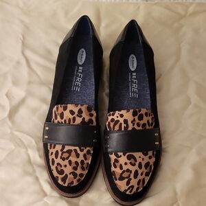 Dr. Scholls Grow Up Women's Comfort Loafers-NWOB Microfiber Upper-Leopard Detail
